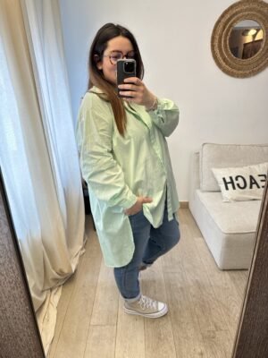 chemise asymétrie vert pastel grande taille femme curvy by romy