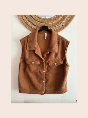 gilet sans manches avec bouton doré grande taille femme curvy by romy