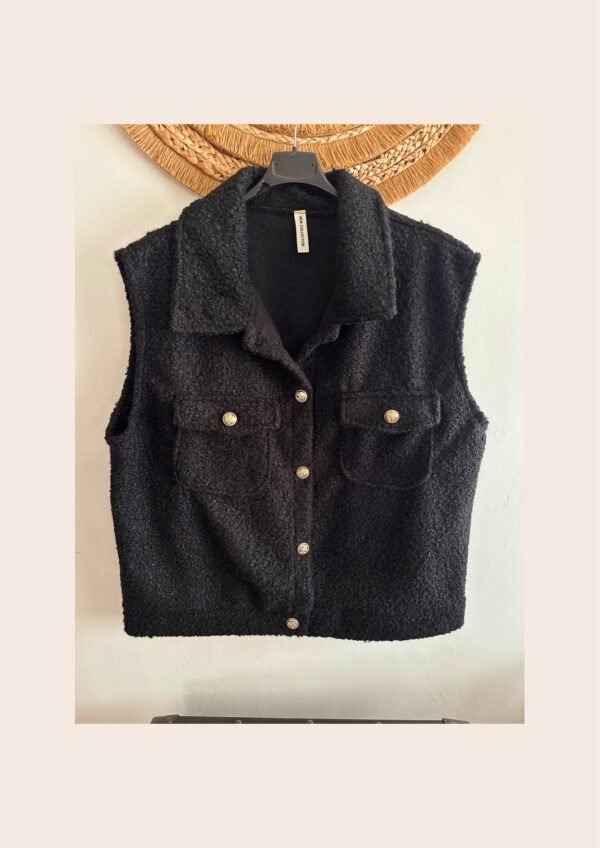 gilet sans manches avec bouton doré grande taille femme curvy by romy