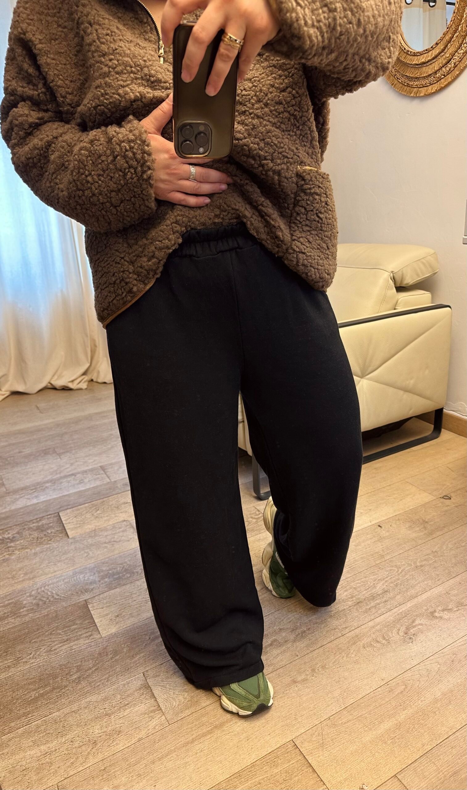 jogg large noir grande taille femme curvy by romy