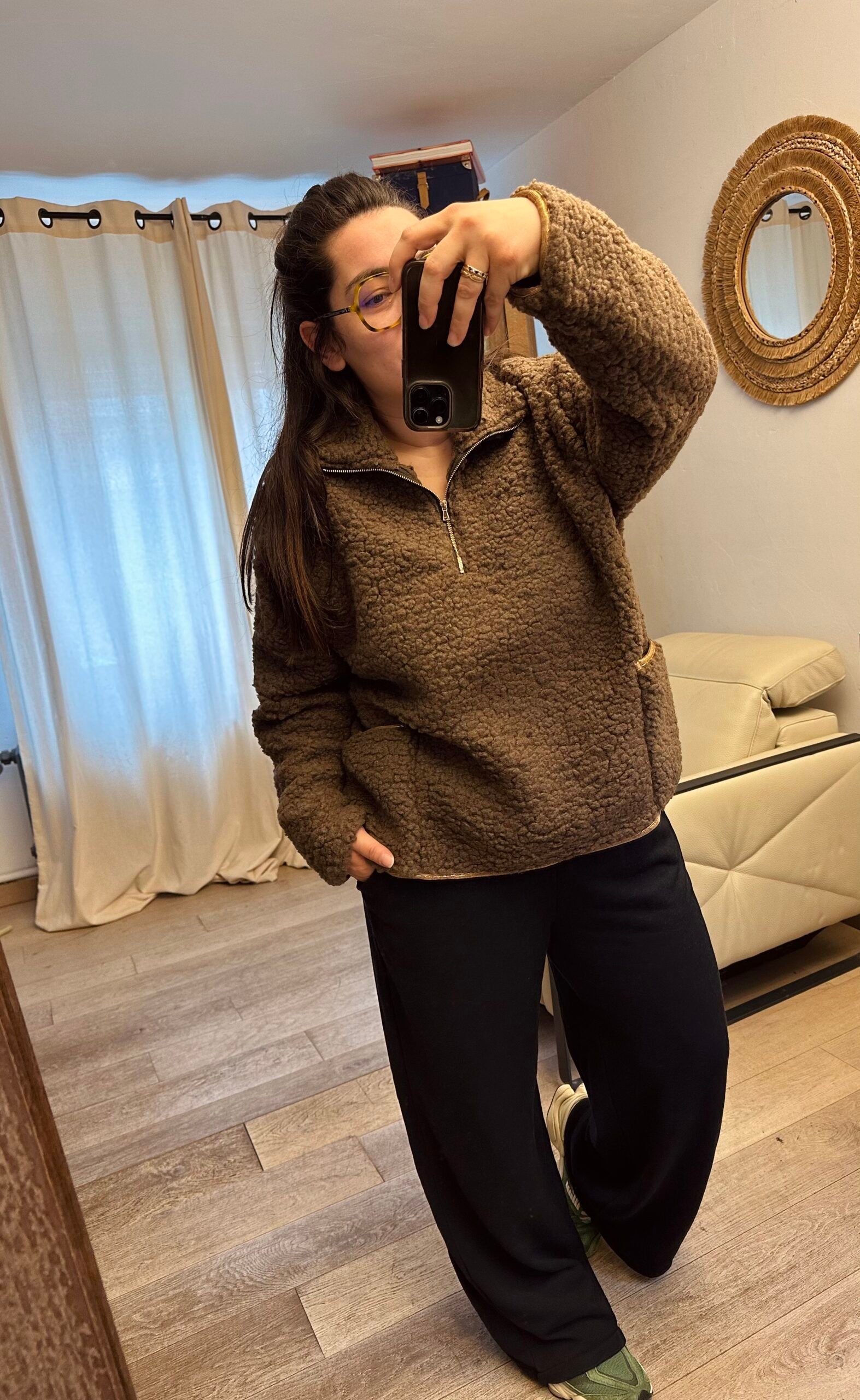 sweat moumoute choco grande taille femme curvy by romy