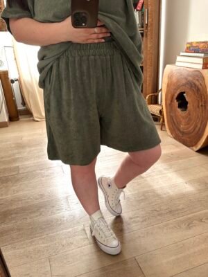 short en eponge grande taille femme curvy by romy